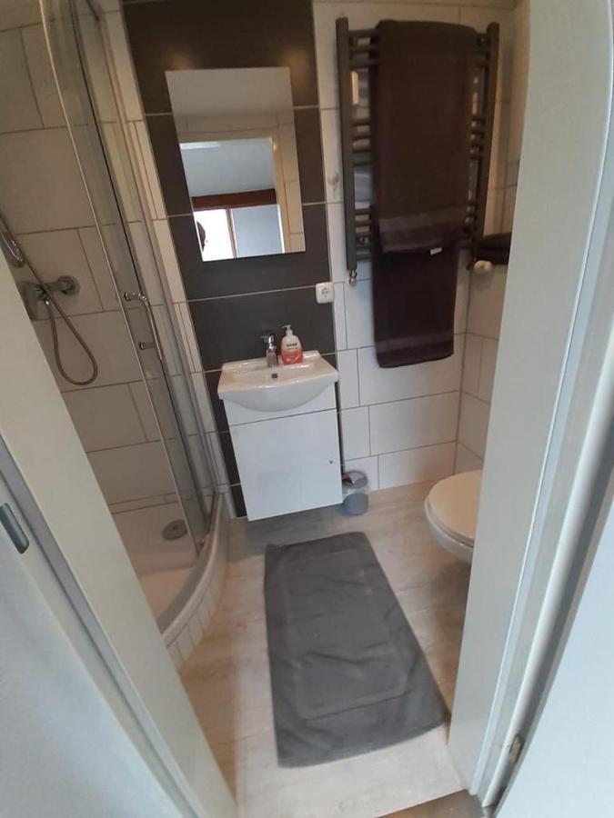 Studio Apartment Alsdorf Exteriér fotografie